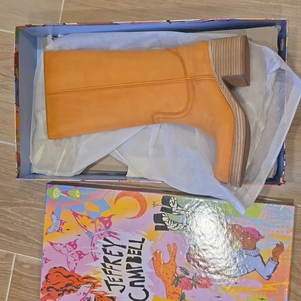 Jeffrey Campbell Boots - Picture 6 of 7